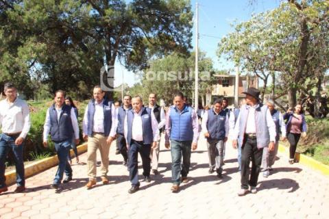 Con la suma de voluntades logramos pavimentar 5 calles: alcalde imagen 1