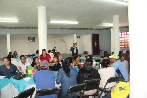 Alcalde reconoce la labor de los Maestros en la formación de profesionistas imagen 3