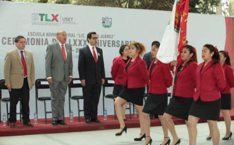 A seguir el ejemplo de Juárez, llama el secretario de educación a normalistas de Panotla imagen 3