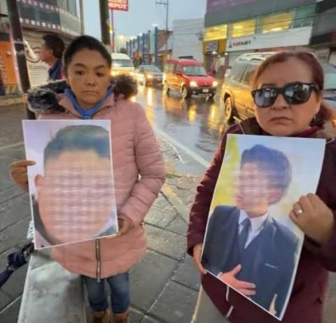 Mató a dos jóvenes y ya liberaron a ex funcionaria, eso se llama impunidad: Familiares