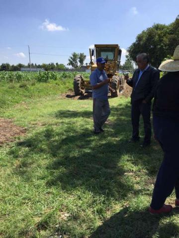 Inician trabajo de nivelación en Ayometla imagen 2