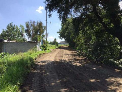 Inician trabajo de nivelación en Ayometla imagen 1