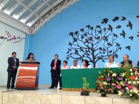 Inauguran remodelación de auditorio municipal en Axocomanitla imagen 4