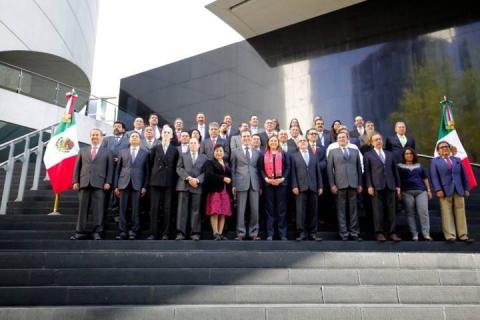 Entrega INE constancias de mayoría de Senadores Electos imagen 3