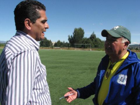 Felipe Ramos Rizo y Sergio Muñoz Hernández, coordinador deportivo y Director Técnico del equipo Linces de la UMT.