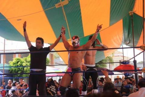 Alcaldesa preside desfile conmemorativo al dia 16 de Septiembre imagen 3