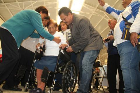 Estos aparatos funcionales eliminan las barreras de los discapacitados: alcalde imagen 1