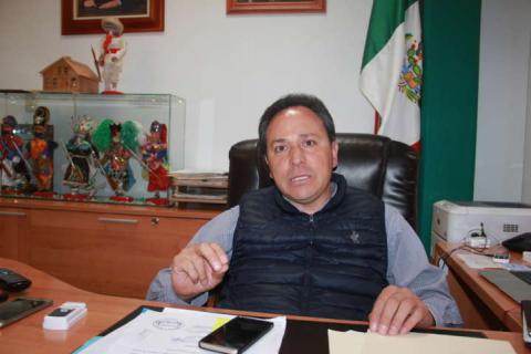 Reconoce alcalde apoyo del Gobernador González Zarur