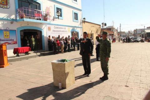 Ayuntamiento y Ejercito Mexicano Incineran Bandera Nacional imagen 4
