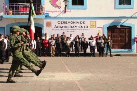 Ayuntamiento y Ejercito Mexicano Incineran Bandera Nacional imagen 3