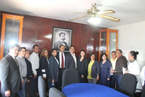 Alcalde encabezó homenaje al Constituyente “Antonio Hidalgo Sandoval” imagen 4
