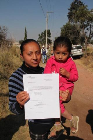 Rivera Mora entrega 320 ml de electrificación en Ahuashuatepec imagen 4