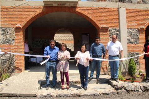 Alcalde y diputada federal inauguran 1ra parte de la nueva Casa de la Cultura imagen 2