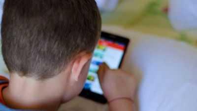 Menores de 13 años no deben usar celulares, afectan su desarrollo integral: SESA