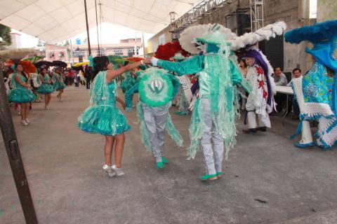 Carnavales de Xiloxoxtla 2015 terminan con coloridos desfiles imagen 1