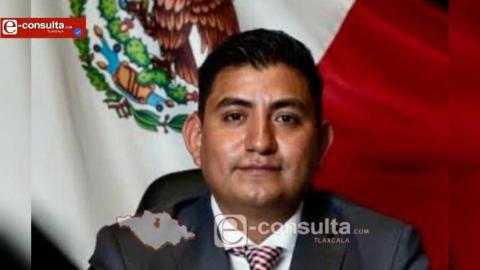 Acusan trabajadores presión y amenazas del alcalde de Ayometla para acudir a evento estatal