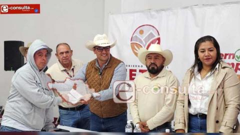 Tetla refuerza apoyo al campo con vales subsidiados y mayor presupuesto