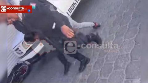 Vecinos intentan linchar a presuntos ladrones en Mazatecochco; logran rescatarlos