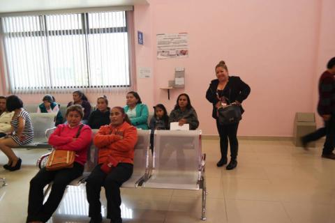 DIF Municipal apoya a mujeres para realizarse estudios en la UNEME imagen 3