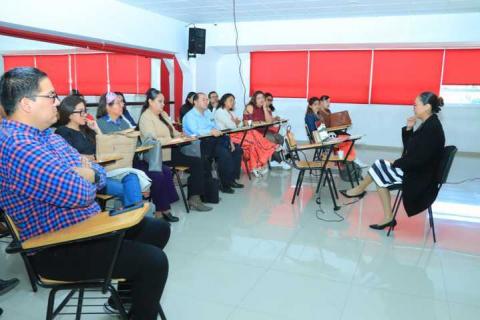 Defensoría de los Derechos Universitarios UATx ofreció el segundo taller Garza Segura imagen 6