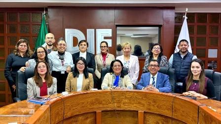 Rector de la UATx se integra a la Comisión para la Certificación de Profesionales imagen 1