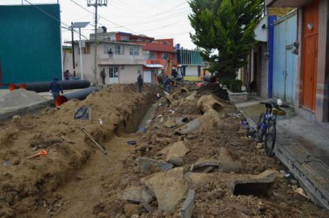 Ayuntamiento de Calpulalpan y gobierno del estado rehabilitan calle Unión imagen 4