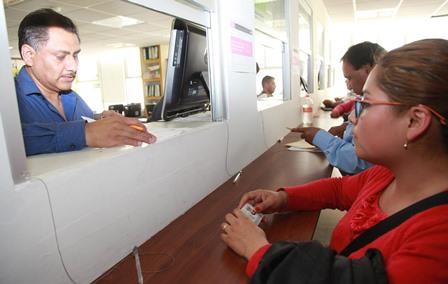 Pagarán con cheque esta quincena a trabajadores de la USET