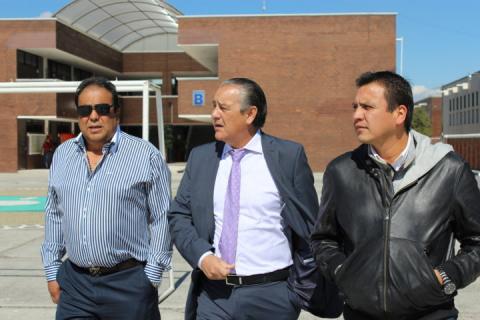 El ex entrenador deportivo de Pumas, José Luis Trejo Montoya, visitó las instalaciones de la UMT para conocer el proyecto de Linces de Tlaxcala.