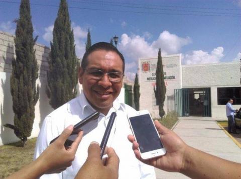 Por ultrajes a la autoridad, presenta denuncia Miguel Ángel Caballero Yonca imagen 1