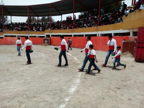 Festejando el día del niño en Tzompantepec imagen 1