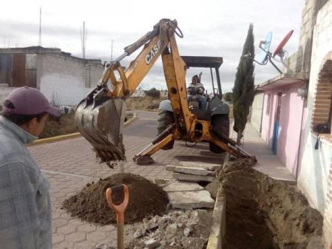 Ayuntamiento rehabilita y da mantenimiento correctivo al drenaje sanitario imagen 2