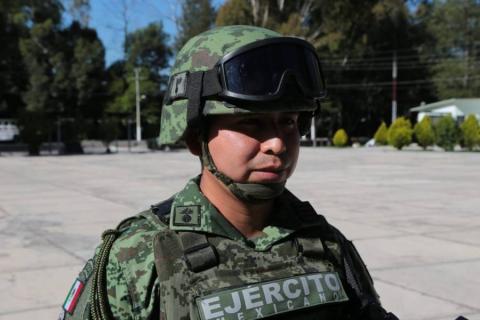 Soldados mexicanos padres de familia e hijos de la patria imagen 2
