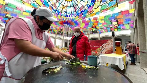 Presentan iniciativa para declarar quesadillas como patrimonio gastronómico imagen 7