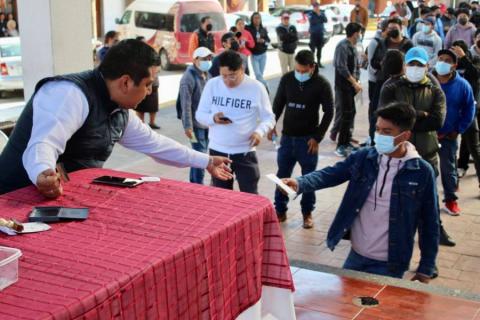 "Todos estamos llamados a servir a la patria y al país”: Eddy Roldán imagen 5