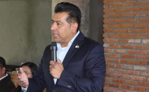 "Oposición habla desde sus privilegios": Carlos Augusto imagen 1