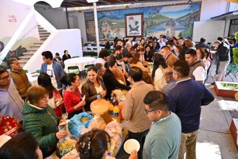 Reconoce Alberto Hernández Olivares compromiso de trabajadores de Ixtacuixtla imagen 3