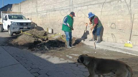 CAPAMH atiende fuga de agua en el barrio de San Lucas imagen 1