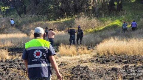 PC de Chiautempan, autoridades comunitarias y vecinos sofocan incendio de pastizales en Cuahuixmatlac imagen 3