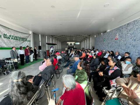 Reinauguran auditorio municipal en SPM; lleva por nombre de Carmen Vélez “La Generala” imagen 5