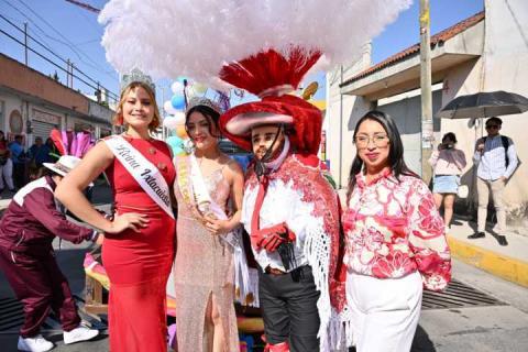 Corona Presidente Alberto Hernández Olivares a Melissa Nahaian como Reina del Carnaval 2026 imagen 8