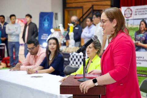 Más de 300 estudiantes participaron en la Feria Educativa Huamantla 2026 imagen 3