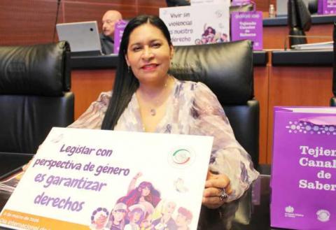 Sororidad y memoria: Ana Lilia Rivera llama a mujeres a seguir unidas en la lucha por la igualdad