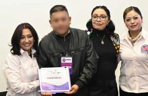 Reconstruyen su camino 27 jóvenes: Se gradúa la primera generación de “reconecta con la paz” imagen 5