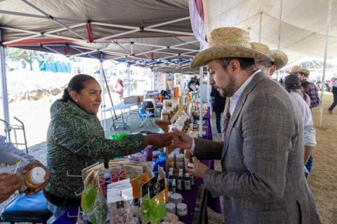 “Huamantla es tierra que impulsa al campo de Tlaxcala”: Salvador Santos Cedillo imagen 7