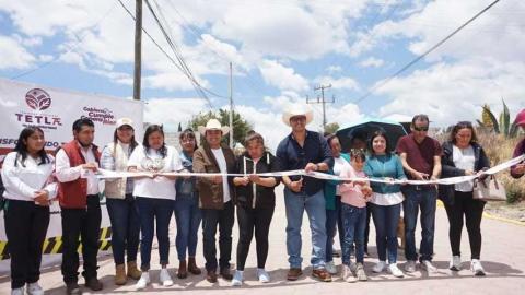 Giovani Montiel impulsa el desarrollo en Tetla con entrega de obras en San Bartolomé Matlalohcan imagen 7