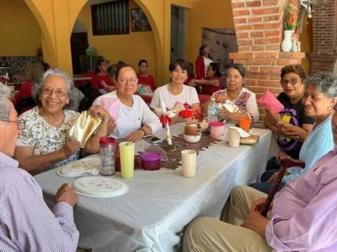 Celebran a mamás con una cálida convivencia organizada por el IMM imagen 4