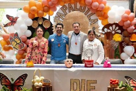 Honorina Arroyo, ganadora de MasterChef, pone el sazón a los desayunadores escolares de Papalotla imagen 4