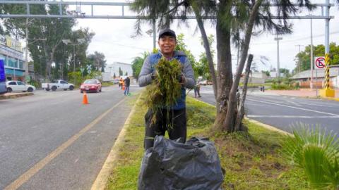 Gobierno Municipal inicia jornada de limpieza en la Vía Corta rumbo a la Festividad Anual imagen 2